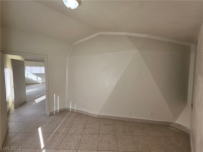 Building Photo - 1427 San Felipe Dr