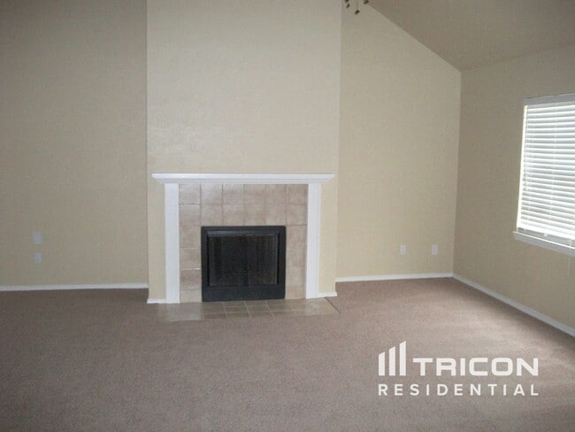 Building Photo - 3316 Forest Creek Dr