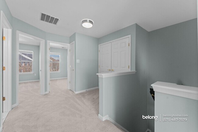 Building Photo - 47339 Blackwater Falls Terrace