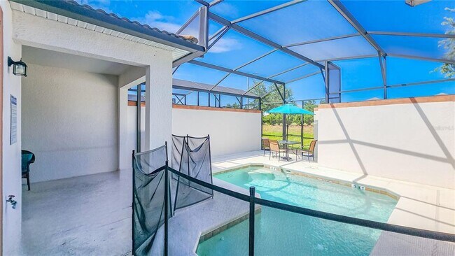 Building Photo - 8919 Stinger Dr