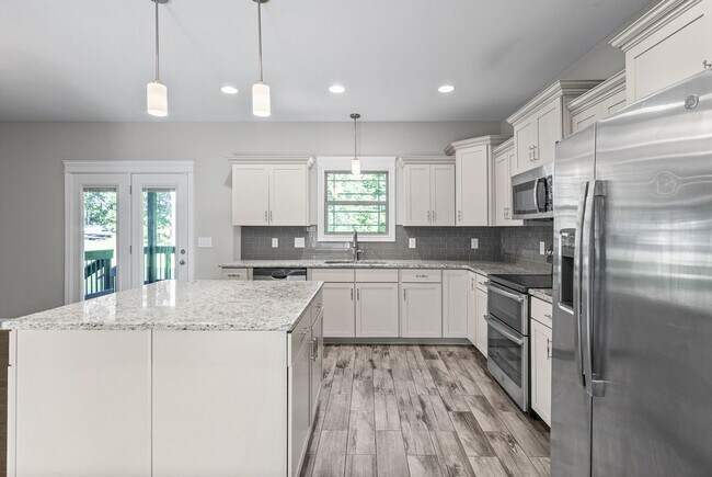 Building Photo - 1381 Morning Star Dr