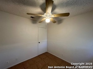 Building Photo - 9819 Valley Villa