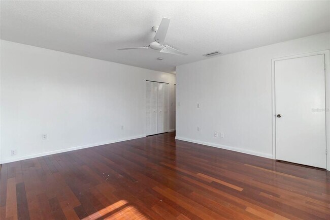 Building Photo - 1708 Claw Ct