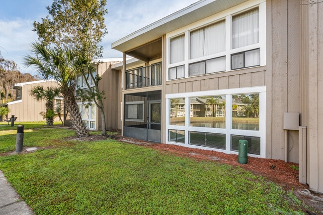 Building Photo - 5838 Peregrine Ave