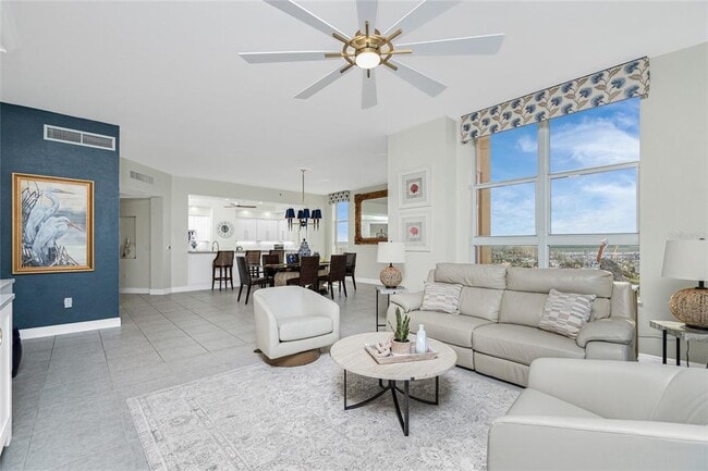 Building Photo - 3313 Sunset Key Cir