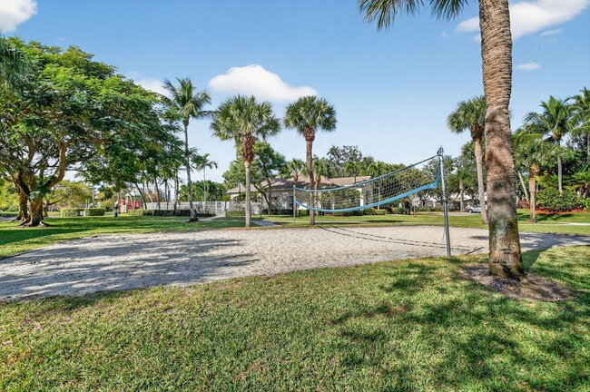 Building Photo - 5015 Palmbrooke Cir