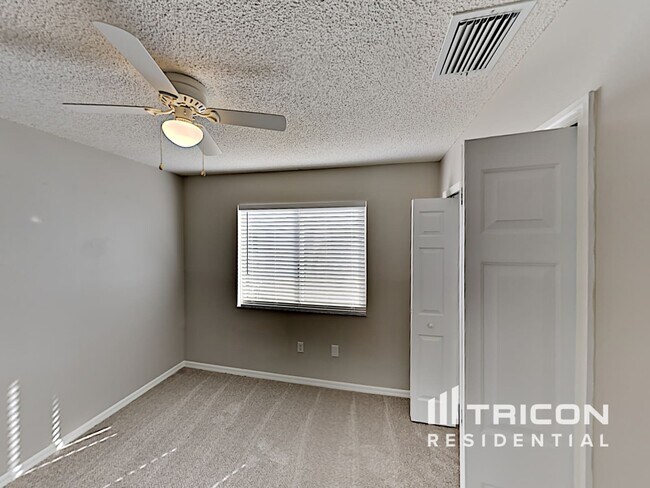 Building Photo - 4409 Reynolds Creek Ave