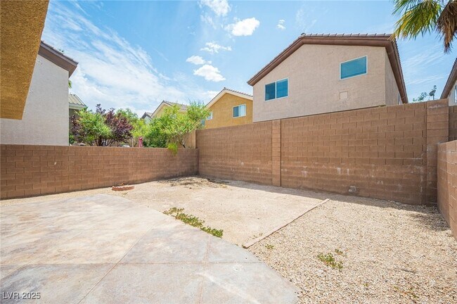 Building Photo - 211 Wicked Wedge Way