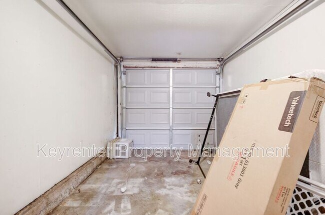 Building Photo - 3616 NW 27th St