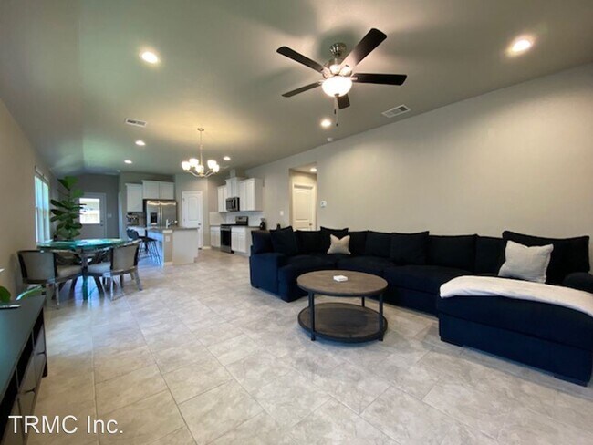 Building Photo - 3 br, 2 bath House - 7621 HERD RIDER LN.