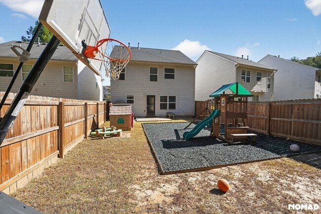 Building Photo - Charming 3BR House in Union City