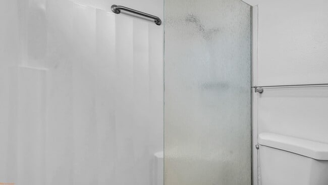 Building Photo - 53635 Avenida Bermudas