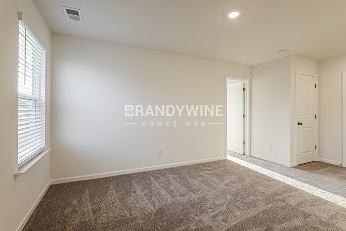 Building Photo - 1240 Arnhem Dr