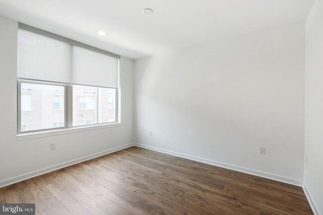 Building Photo - 3126 Pierview Ln