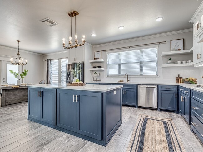 Building Photo - Pool + Deer Creek Schools + 4 bedrooms + 3 car garage + Bonus Room