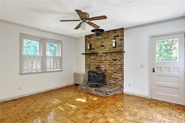 Building Photo - 25 Anoka Ave