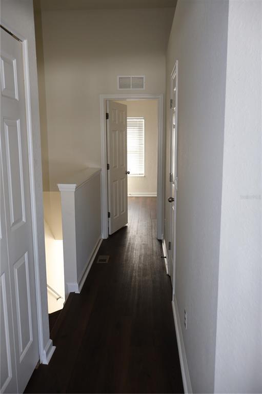 Building Photo - 4476 SW 49th Ave