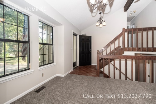 Building Photo - 7434 Santa Fe Dr