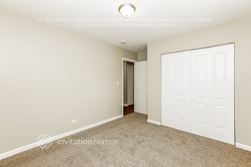 Building Photo - 280 Mohave St