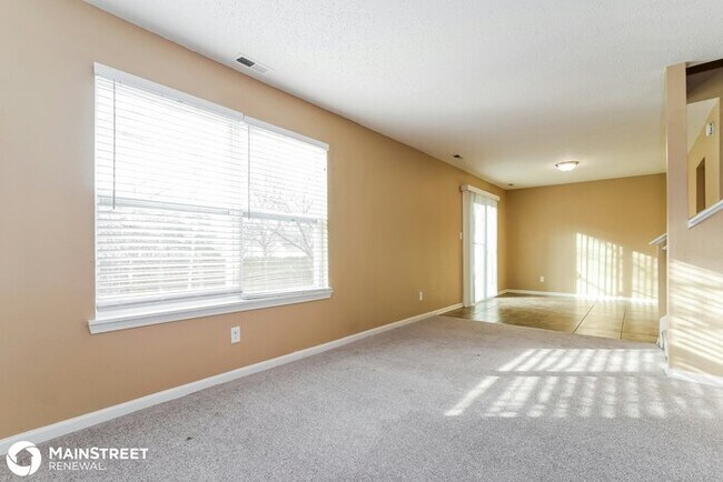 Building Photo - 6432 Cradle River Dr, Indianapolis, IN 46221