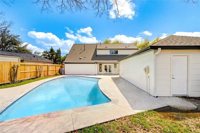 Building Photo - 1810 Eagle Falls Ct