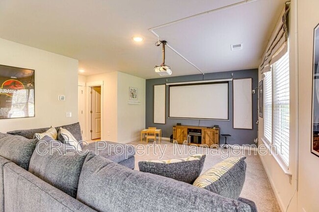 Building Photo - 1010 Pettiford Pl