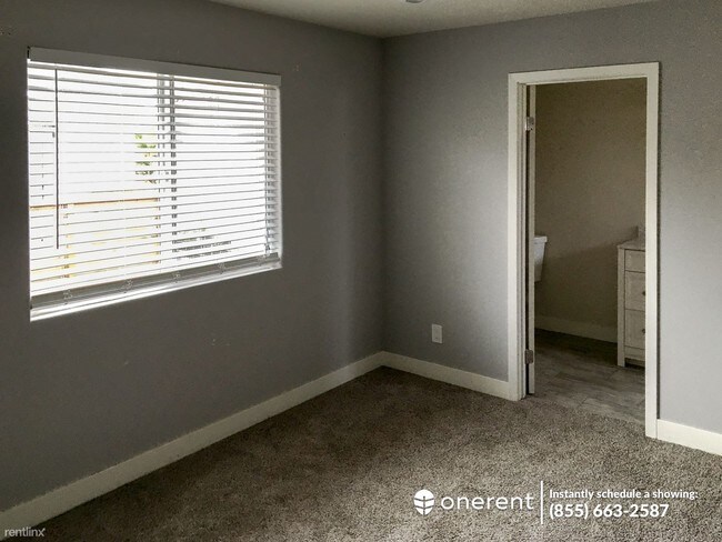 Building Photo - 4765 34th St