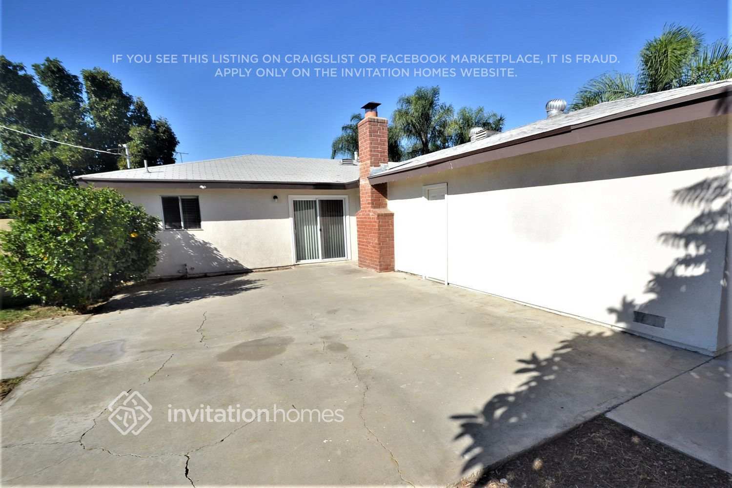 Building Photo - 4094 Jones Ave