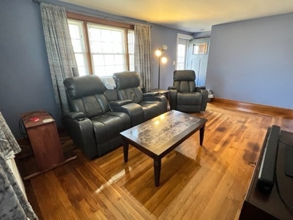 Building Photo - 375 Elm St