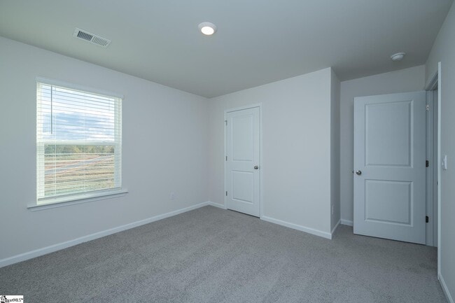 Building Photo - 115 Roocroft Ct