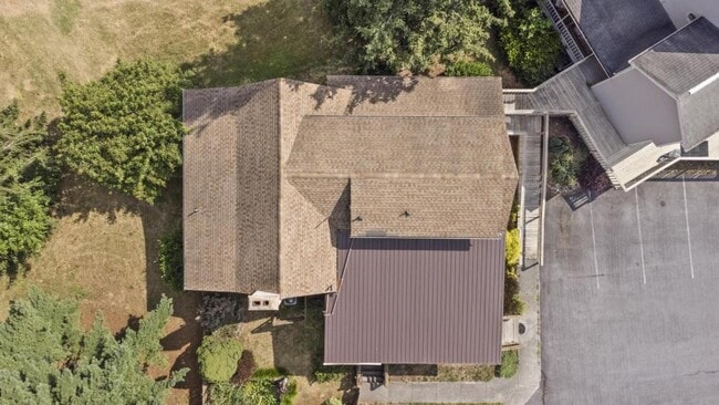 Building Photo - 118 Agape Wy