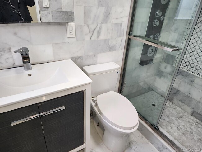 Building Photo - 61-55 98th St