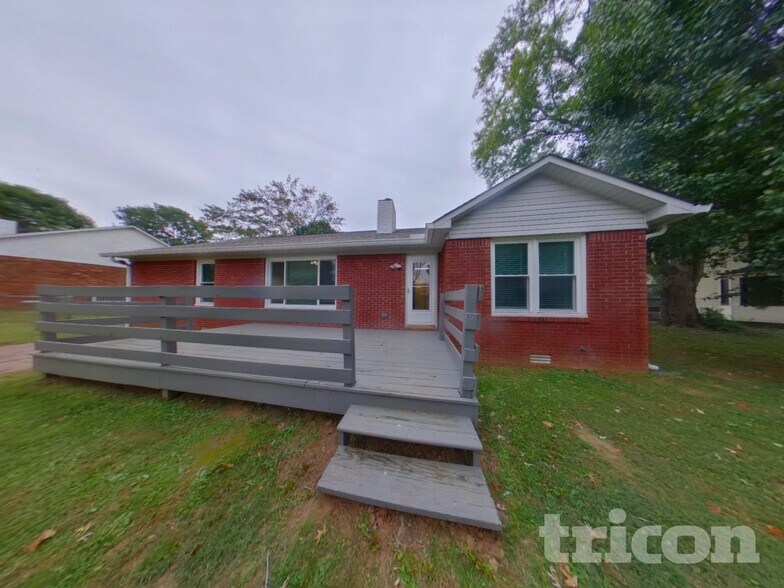 Building Photo - 103 Kimberly Dr
