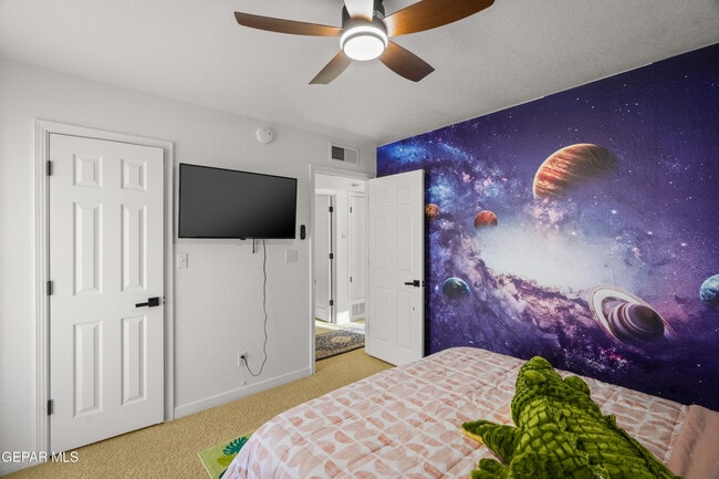 Building Photo - 6205 La Posta Dr