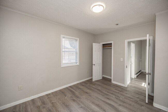 Building Photo - 61 Ellsworth St