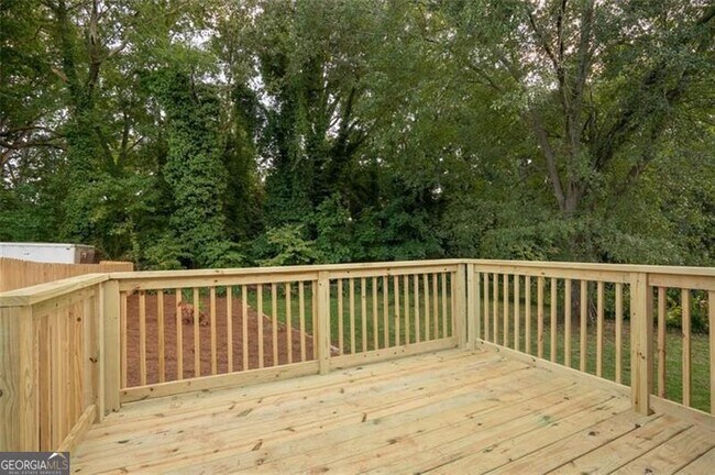 Building Photo - 2658 Miriam Ln