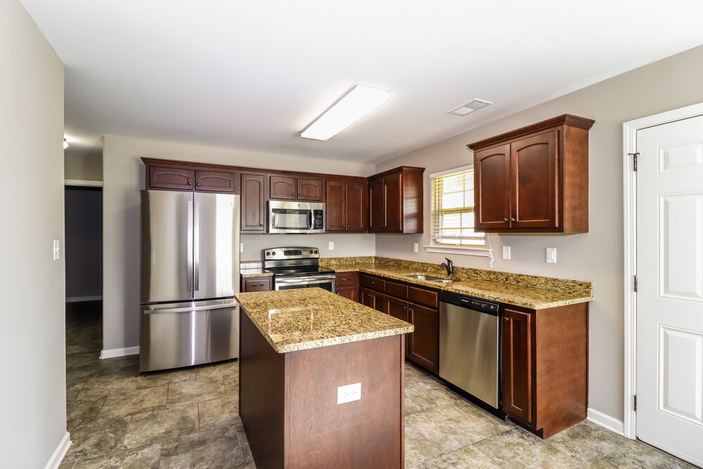 Building Photo - 9093 Tremont Dr