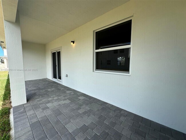 Building Photo - 13248 SW 189th Ter