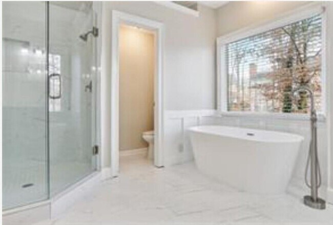 Building Photo - 590 Sweet Stream Trace