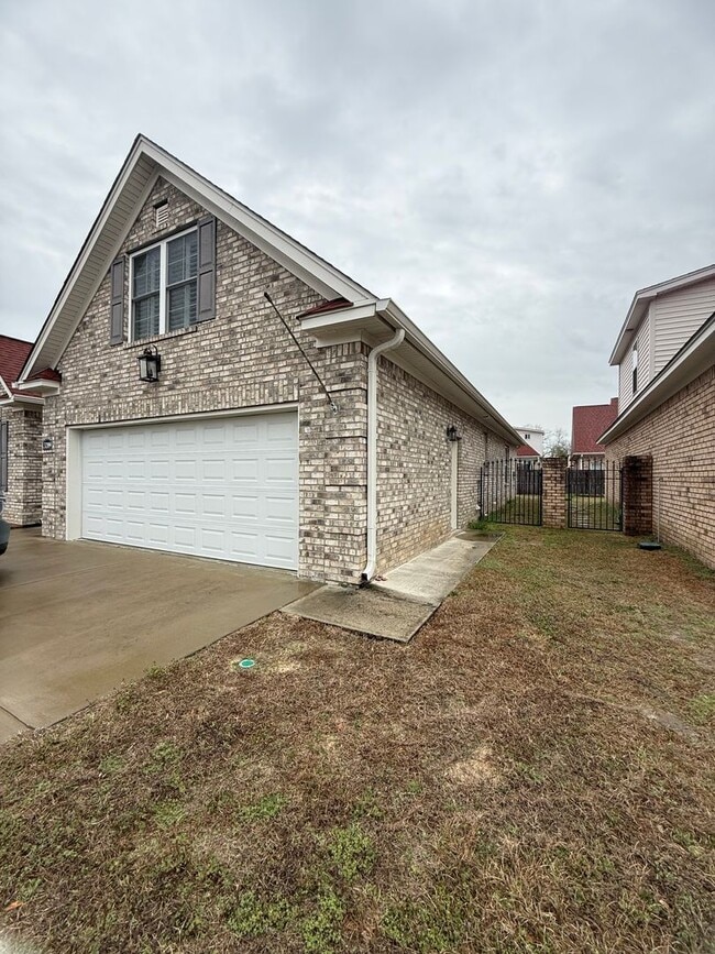 Building Photo - Home for Rent New Listing Beautiful Home