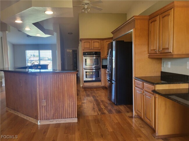 Building Photo - 2115 NW 3rd Ave