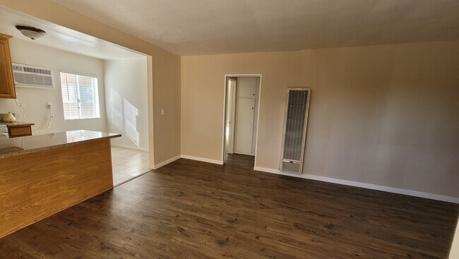 Building Photo - 7013 Coldwater Canyon Ave