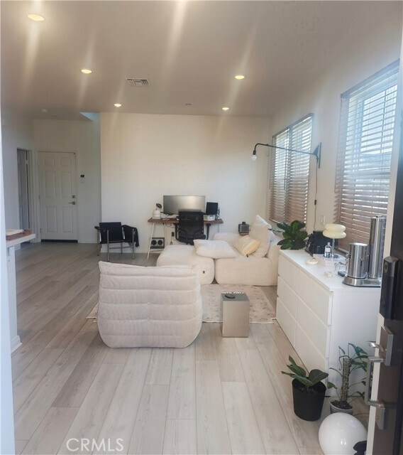 Building Photo - 4205 E Carmel Privado