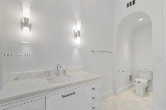 Building Photo - 2609 Anderson Rd