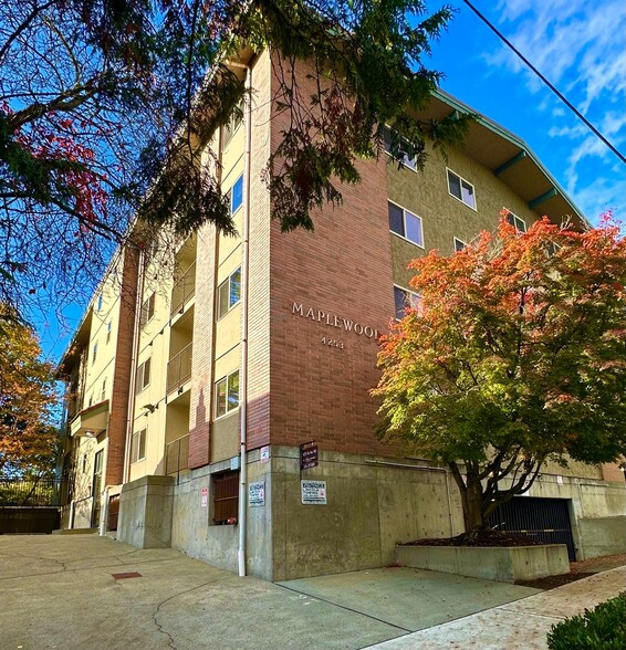 Interior Photo - Maplewood Apartments