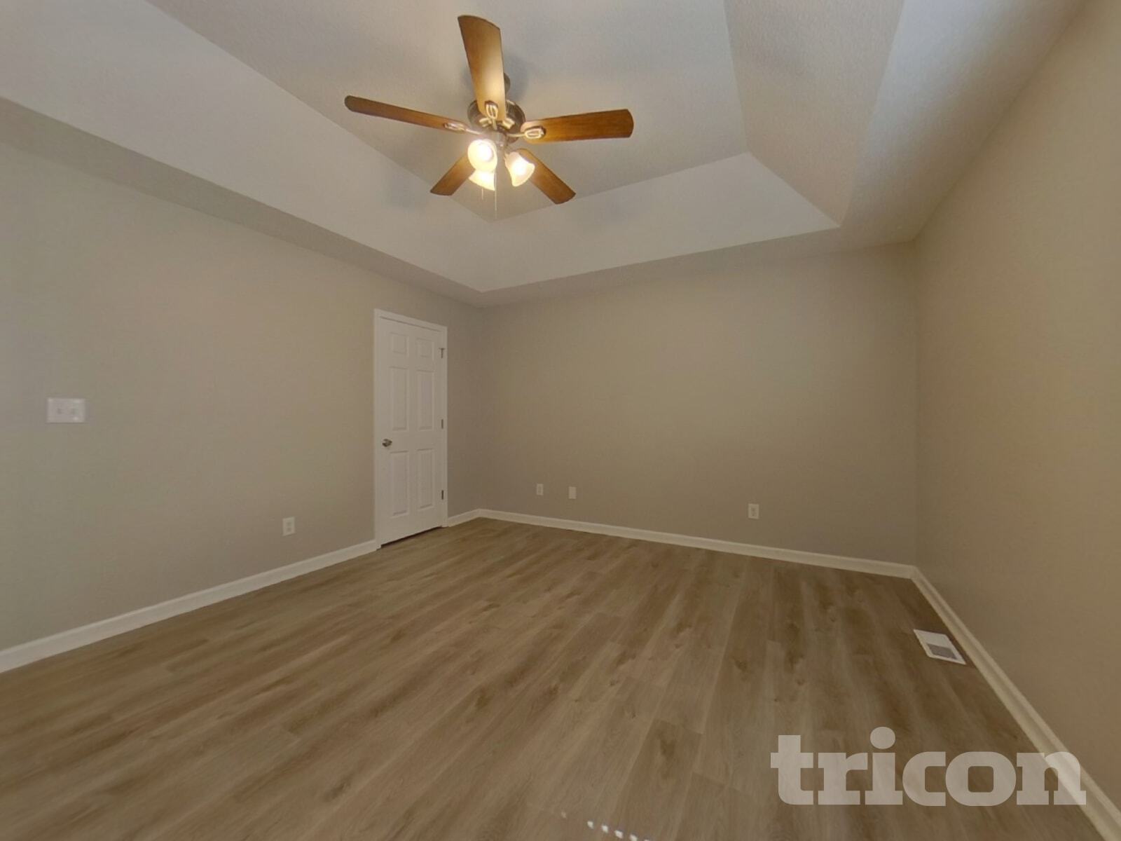 Building Photo - 210 Legend Dr