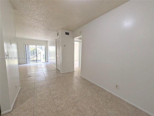 Building Photo - 11394 Royal Palm Blvd