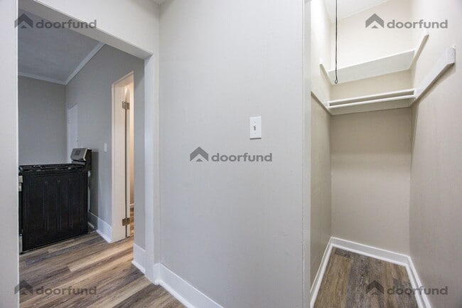 Building Photo - 3 Lyman St