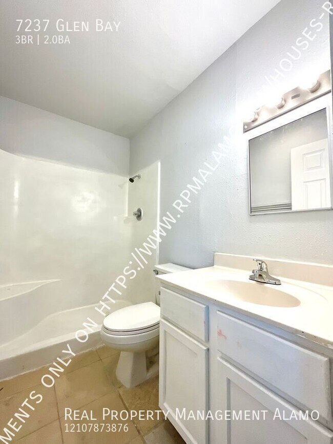 Building Photo - 7237 Glen Bay Dr