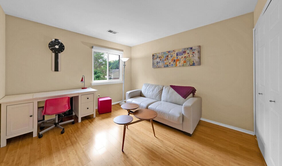 2nd Bedroom - 31514 Orchard Crk